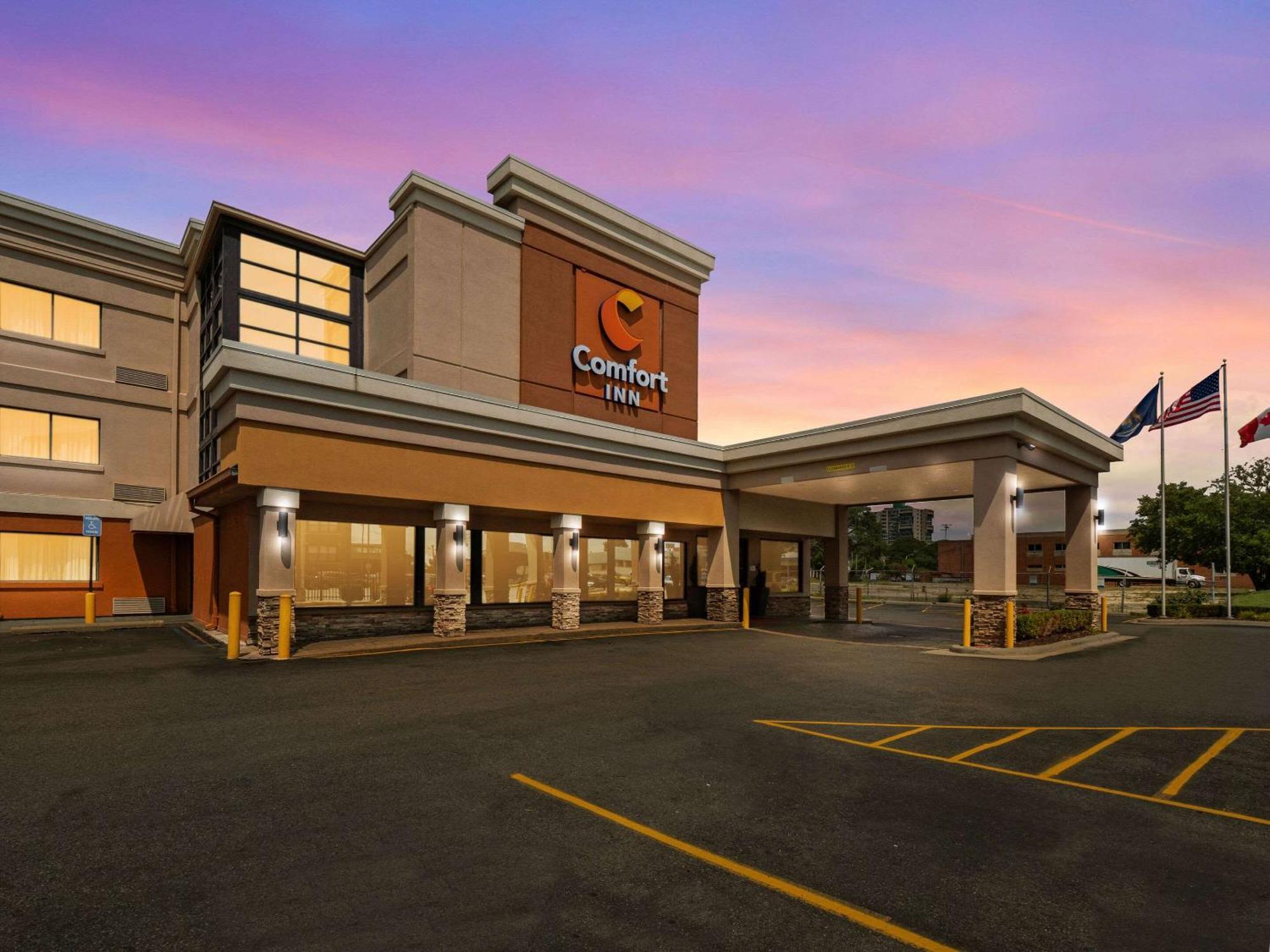 Comfort Inn Downtown Detroit Ngoại thất bức ảnh